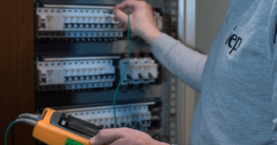 O papel da inspeção e certificação das instalações elétricas